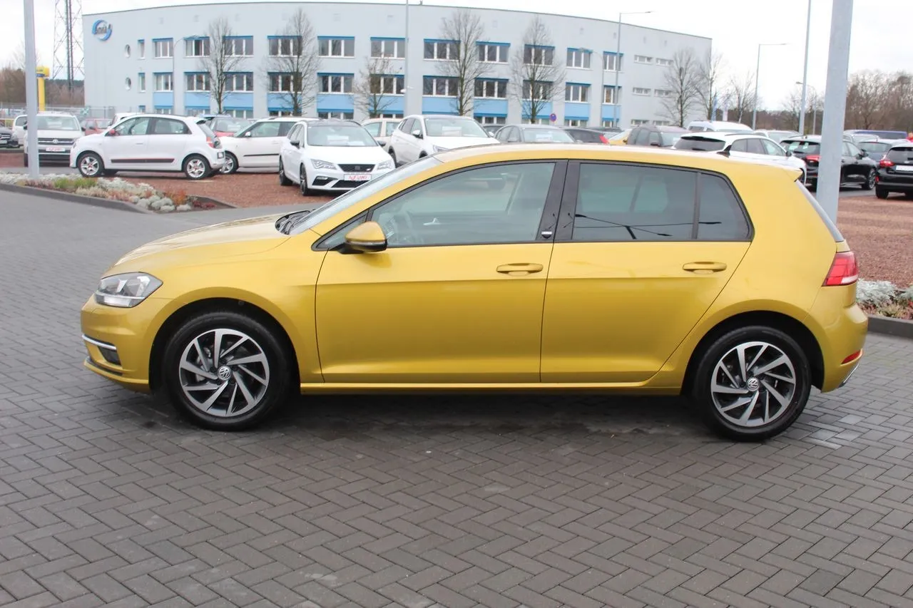 Volkswagen Golf VII 1.5 TSI Sound...  Image 3