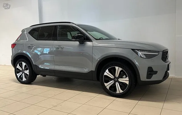 Volvo XC40 T5 TwE Plus Dark aut - UUTTA VASTAAVA, HETI TOIMI Image 8