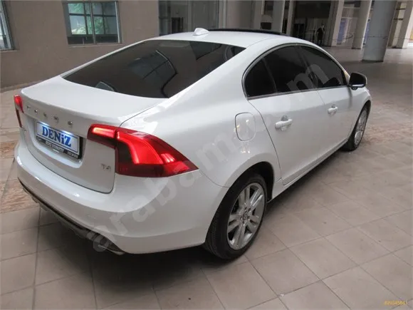 Volvo S60 1.6 T4 Advance Image 5